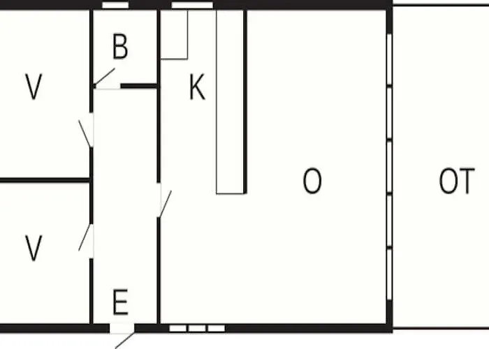 4 Person In Hals-by Traum